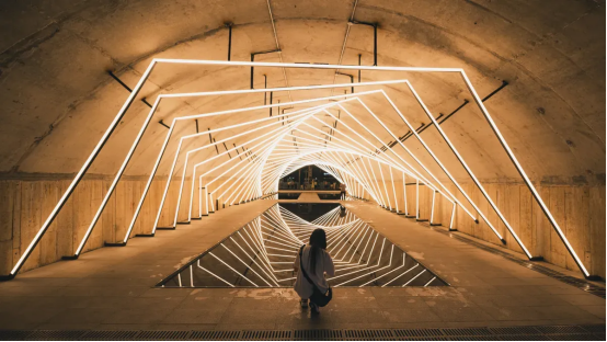 Néon LED flexible à pliage 3D&nbsp;: guide ultime pour l'architecture incurvée