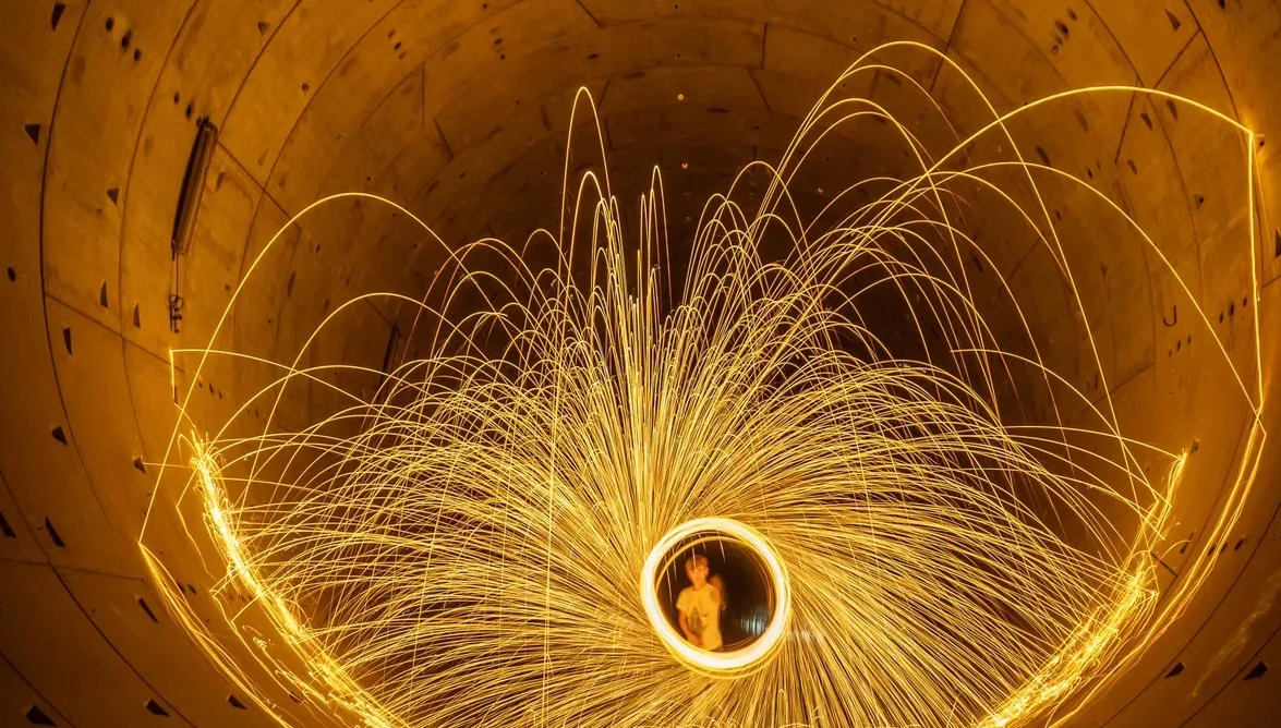 Solutions d'&eacute;clairage LED flexibles souterraines pour des tunnels et des mines plus s&ucirc;rs